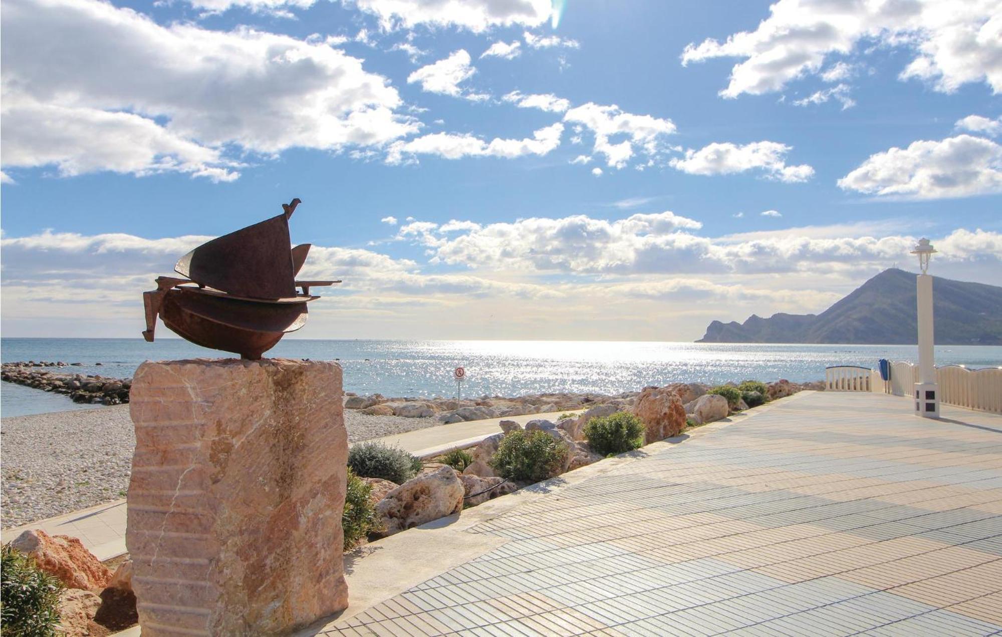 Amazing Apartment In Altea With Kitchen エクステリア 写真