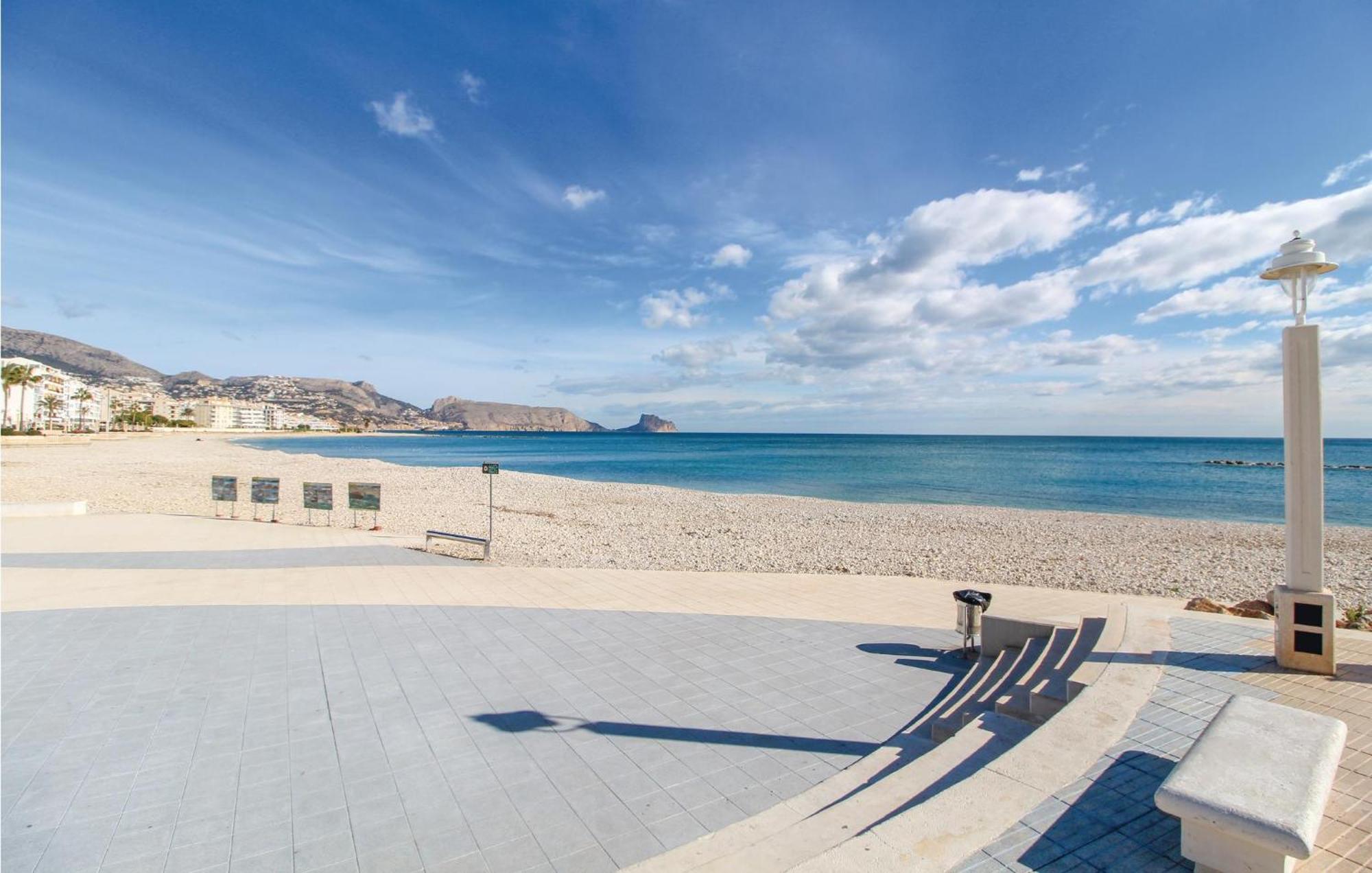 Amazing Apartment In Altea With Kitchen エクステリア 写真
